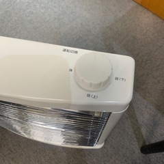 電気ストーブの画像