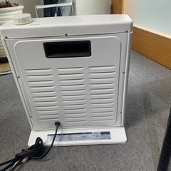 電気ストーブの画像