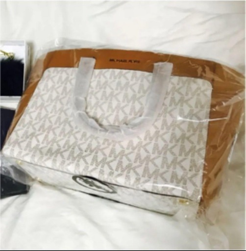 マイケルコース バック 新品未使用