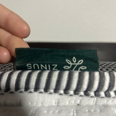 ZINUS セミダブルマットレスの画像