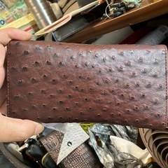 オーストリッチ型押しながさ長財布の画像