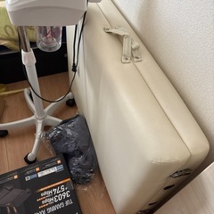 （引き渡し決定)マッサージベッド　 の画像