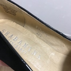新品パンプス 黒　22.5cmの画像
