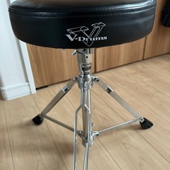 Roland 電子ドラム用　椅子の画像