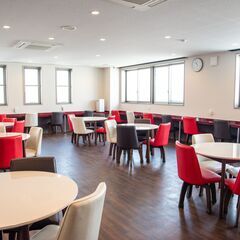 【月給25万円以上×NC旋盤機械OP♪】経験を活かして収入アップ♪未来のリーダー候補◎空調完備☆土日休み！日勤専属◎賞与年2回！4ヶ月分支給実績あり◎残業代全額支給◎出勤毎にもらえる昼食手当あり♪の画像