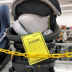 【ジャングルジャングル和歌山店】【Wa3090】チャイルドシート...