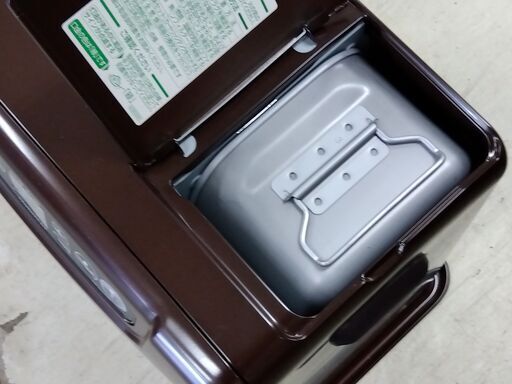 ① ダイニチ 石油ストーブ 5.0L ブルーヒーター FW-D422NC ファンヒーター 2022年製 ブラウン/茶色 ヒーター 暖房器具 Dainichi ストーブ 札幌市 中央区 南12条