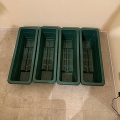 美品　プランター 4個セットの画像