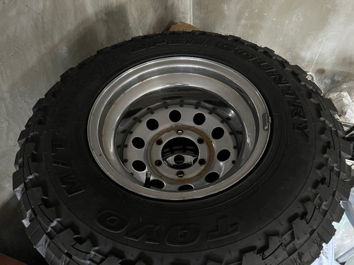 31×10.50R15LT オープンカントリー スパイクタイヤアルミセット　使用ごく僅か 4本セット