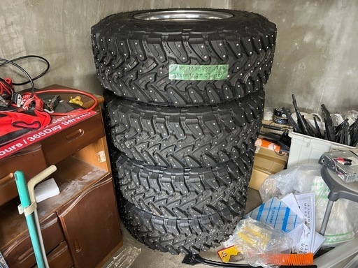 31×10.50R15LT オープンカントリー スパイクタイヤアルミセット　使用ごく僅か 4本セット
