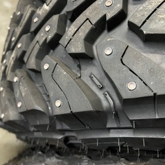 31×10.50R15LT オープンカントリー スパイクタイヤアルミセット　使用ごく僅か 4本セットの画像