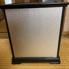 ケース入り日本人形の画像