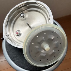 シロカ　SP-D131 電気圧力鍋　取扱説明書付きの画像