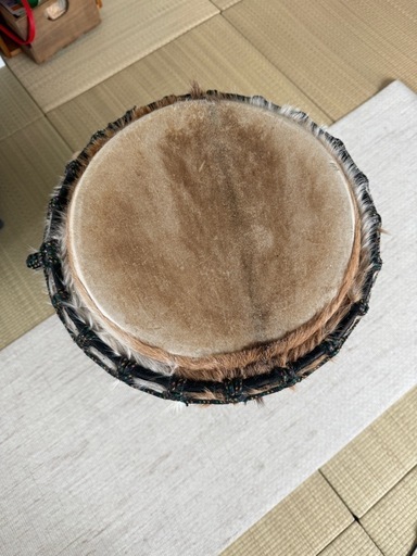 現地引き取り　
民族楽器　ジェンベ　直径30cm