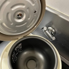 炊飯器の画像