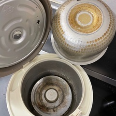 炊飯器の画像