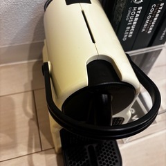 ネスプレッソコーヒーメーカー+カプセル5箱の画像