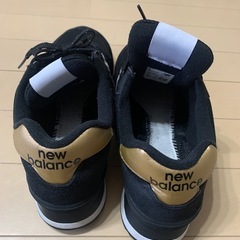 スニーカーの画像