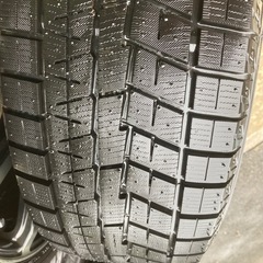 相場無視の安価出品！美品極上スタッドレス　4本セット　215 55 R17 ヨコハマ　ig60  バリ山　高価なホイール付き　GAB スバル系などに　の画像