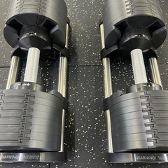 フレックスベル【値下げしました】可変式ダンベル2個セット 【2〜32キロ】の画像