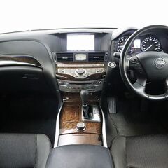【ローン審査通過率95％！ローンお任せください！】日産 フーガ　ハイブリッド 　ＦＵＧＡ　ＨＹＢＲＩＤの画像