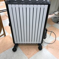 【ジャングルジャングル石川金沢店】 デロンギ オイルヒーター MDHU15-BK  動作確認／クリーニング済みの画像