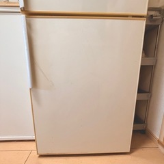 【10/27(月)最優先】SANYO 2ドア冷蔵庫 270L (SR-D27R) 宜野湾市我如古・搬出可能な方の画像