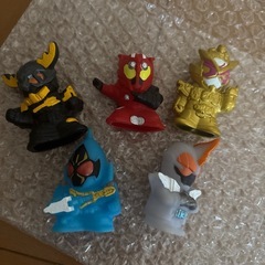 ❁⃘*.ﾟ新品❁⃘*.ﾟ仮面ライダー指人形の画像