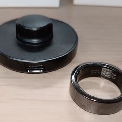 OURA Ring/オーラリング スマートリング Heritage Black US10(20号相当) 充電器/USBケーブル/箱付の画像