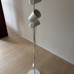 フロアライト　IKEA Hudene の画像