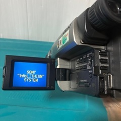 SONY ビデオカメラ　CCD-TRV615の画像