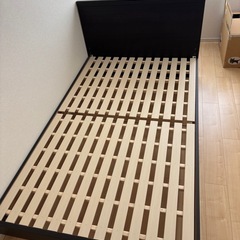 【新品カバー付き】シングルベッド　マットレス付きの画像