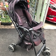 Aprcaベビーカー
の画像