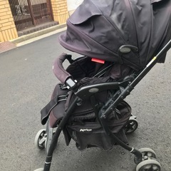 Aprcaベビーカー
の画像