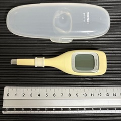 オムロン　婦人用電子体温計の画像