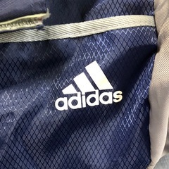 adidas    ボストンバッグ　ネイビーの画像