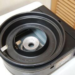 Iwatani スモークレス焼肉グリル やきまる CB-SLG-1 2017年製 カセットガス式 元箱付き 動作確認済み イワタニ アウトドアキャンプ 札幌市 清田区 平岡の画像
