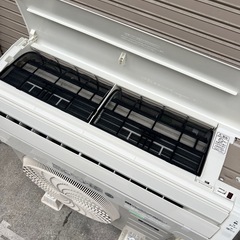 A747♠️Panasonic ルームエアコン ～8畳/4.0kW「CS-229CF-W」2020年 の画像