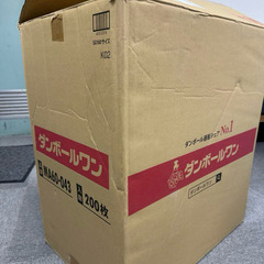 新品未使用のダンボールの画像