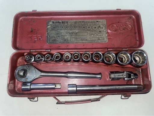 KTC　京都機械工具　ハイクオリティソケットレンチセット　B211　フルセット　ラチェット　9.5sq　ハンドツール　工具　中古品　③