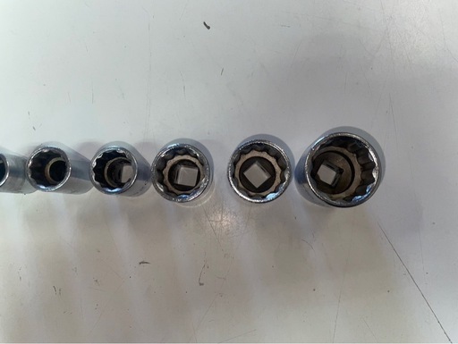 KTC　京都機械工具　ハイクオリティソケットレンチセット　B211　フルセット　ラチェット　9.5sq　ハンドツール　工具　中古品　③