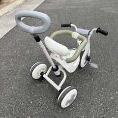 おしゃれ三輪車　白の画像