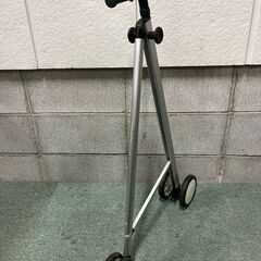 AI-WALK アイウォーク シルバー 車輪付 歩行補助 介助 福祉用品の画像