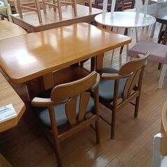 ★ジモティ割あり★ ＮＩＴＯＲＩ ダイニングテーブルセット2人用 ナチュラル H70×D80×W120 クリーニング済み TK6963の画像