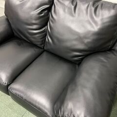 NITORI ニトリ 合皮 ラブソファ 2人用 黒 ブラック 幅150cm×奥行90cm×高さ80cmの画像