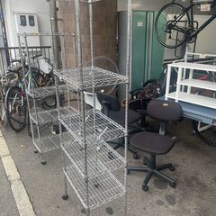 リサイクルショップどりーむ荒田店　No5002 メタルラック　マルチに活躍♪　スリムタイプ♪ キャスター付き♪の画像