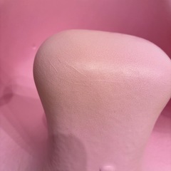 Bumbo ベビーチェア ピンクの画像