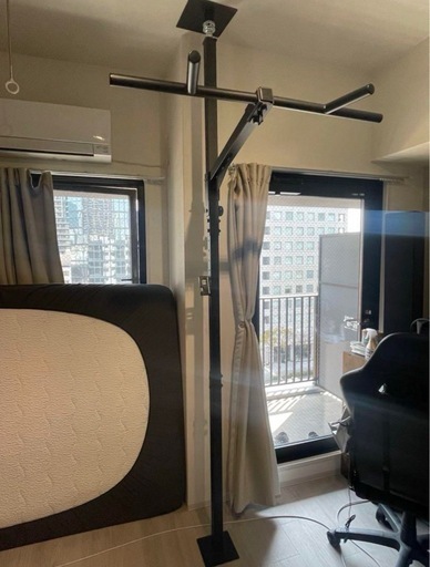 懸垂機kakuモデル2 筋トレ器具 ぶら下がり健康器具