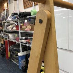 ジモティ割引有★【ジャングルジャングル岸和田店】木製　A型ハンガー　 南大阪 岸和田市 貝塚市 泉佐野市 和泉市 忠岡町 熊取町の画像