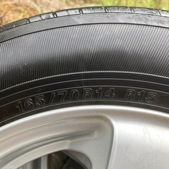 激安処分価格！165 70 R14 タイヤホイール4本セット　ヴィッツなどにの画像